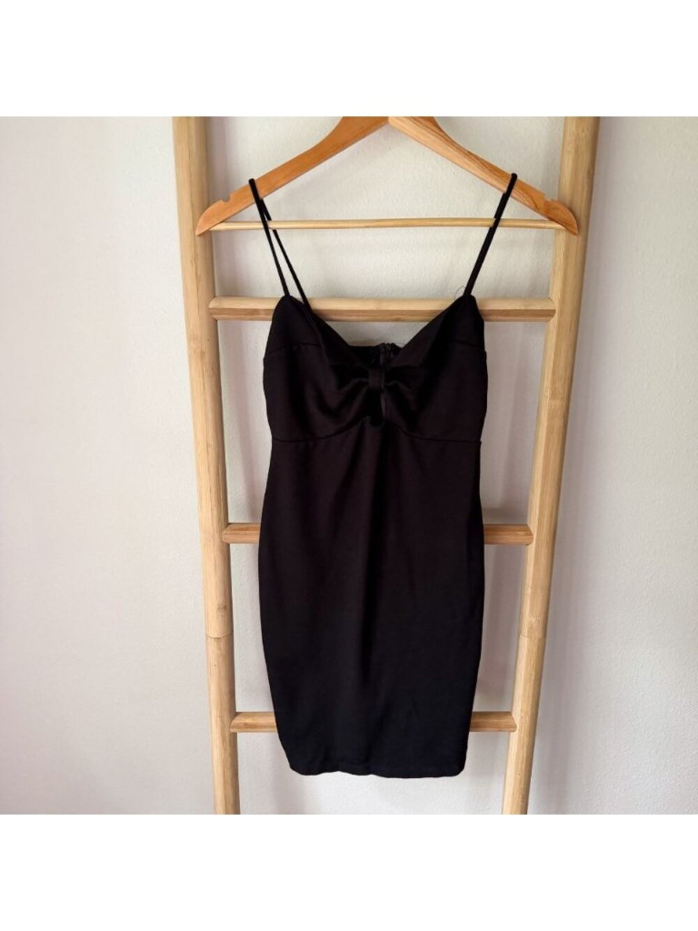 Sabora Black Bow Front Mini Dress Spaghetti Strap Cocktail Party Size Small